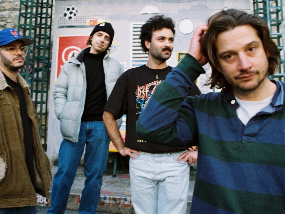 Dewey – Summer On A&nbsp;Curb